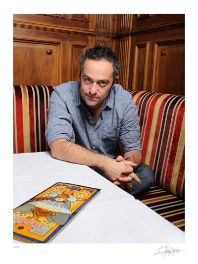 Portrait couleur N°12 de l’acteur et réalisateur Cédric Kahn, photographié en décembre 2011. Tirage d’art en édition limitée, numérotée et signée.
