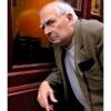 Portrait couleur N°8 de réalisateur Claude Chabrol, photographié en novembre 2009. Tirage d’art en édition limitée, numérotée et signée.