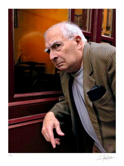Portrait couleur N°8 de réalisateur Claude Chabrol, photographié en novembre 2009. Tirage d’art en édition limitée, numérotée et signée.