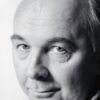 Portrait Noir & Blanc N°6 de l’acteur et réalisateur Gérard Jugnot, photographié en février 2002. Tirage d’art en édition limitée, numérotée et signée. Détail