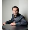 Portrait couleur N°8 de l’acteur Gilles Lellouche, photographié en février 2011. Tirage d’art en édition limitée, numérotée et signée.