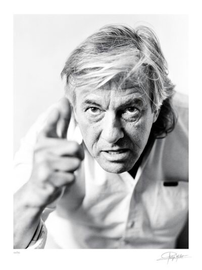 Portrait Noir & Blanc N°6 du réalisateur Paul Verhoeven, photographié en mars 2001. Tirage d’art en édition limitée, numérotée et signée.