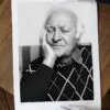 Portrait Noir & Blanc N°3 de l’acteur Robert Loggia, photographié en mars 2001. Présentation du tirage 45x60cm en édition limitée, numérotée et signée.