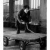 Portrait Noir & Blanc N°1 du réalisateur Shinya Tsukamoto, photographié en mars 2000. Tirage d’art en édition limitée, numérotée et signée.