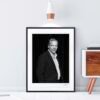 Portrait Noir & Blanc N°9 de l’acteur Pascal Greggory, photographié en février 2002. Tirage d’art en édition limitée, numérotée et signée. Cadre noir finition galerie