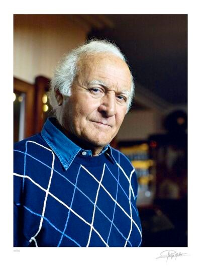 Portrait couleur N°6 de l’acteur Robert Loggia, photographié en mars 2001. Tirage d’art en édition limitée, numérotée et signée.