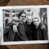 cedric-klapisch-storoge-abkarian-soualem-portrait-numero-6-tirage-numerote-signe-3-philippe-millet-2003-dr Dimitri Storoge, Simon Abkarian, Cédric Klapisch et Zinedine Soualem.Portrait Noir & Blanc N°6 réalisé en mars 2003. Présentation du tirage 45x60cm en édition limitée, numérotée et signée.